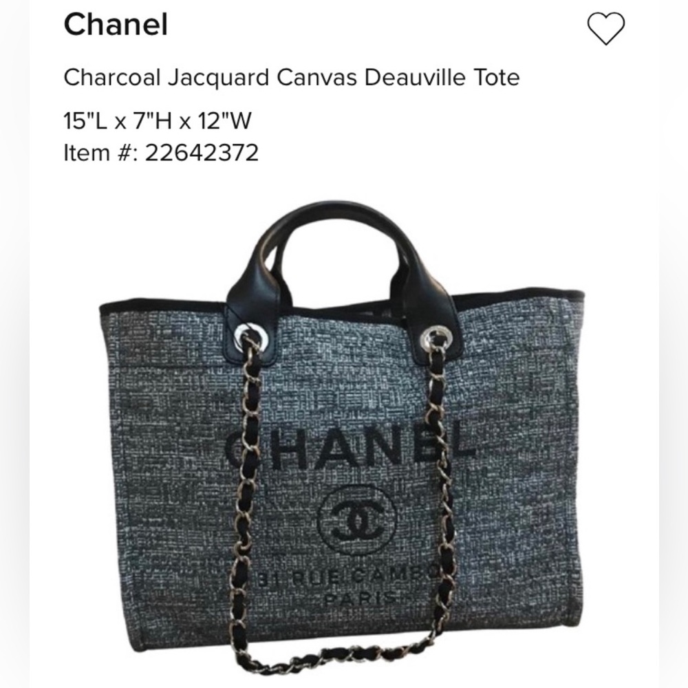Charcoal Jacquard Canvas Deauville Tote
15"L × 7"H × 12"W
Item #: 22642372